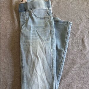 NWOT SO Ultimate Light-Wash Blue Pull On Jean Jeggings - Girls Size 12 Pants $25